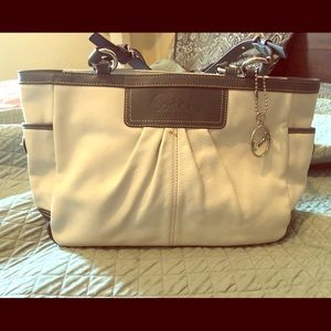 COACH White and gray leather handbag